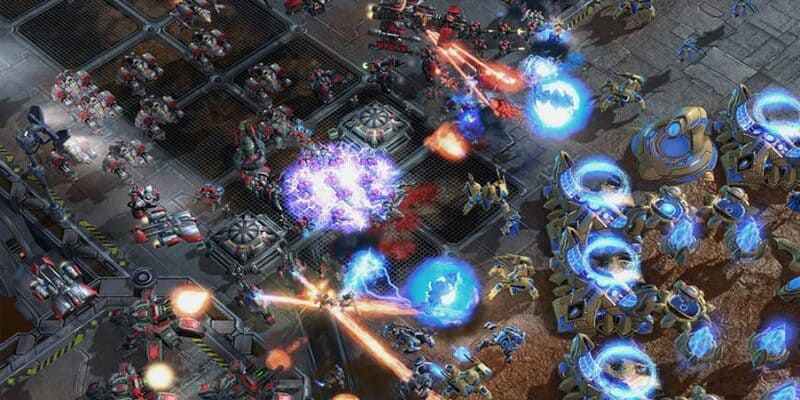 StarCraft là một trò chơi chiến thuật trong thời gian thực 